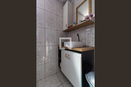 Apartamento à venda com 70m², 2 quartos e sem vaga Apartamento à venda com 70m², 2 quartos e sem vagaBanheiro