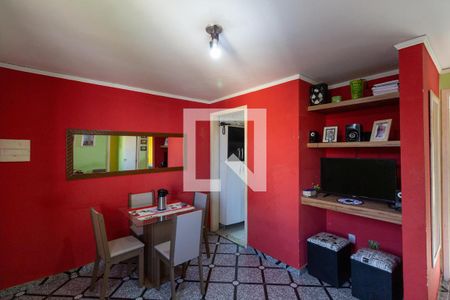 Sala  de apartamento à venda com 2 quartos, 70m² em Jardim Maringa, São Paulo