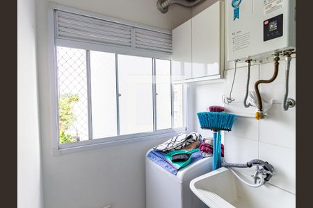 Apartamento à venda com 42m², 2 quartos e sem vaga Apartamento à venda com 42m², 2 quartos e sem vagaCozinha e Área de Serviço