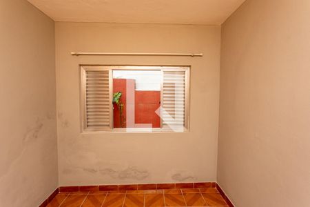 Casa à venda com 300m², 3 quartos e 4 vagas Casa à venda com 300m², 3 quartos e 4 vagasQuarto 2