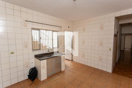 Casa à venda com 300m², 3 quartos e 4 vagas Casa à venda com 300m², 3 quartos e 4 vagasCozinha