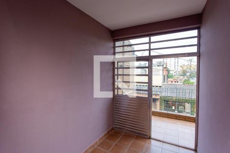 Casa à venda com 300m², 3 quartos e 4 vagas Casa à venda com 300m², 3 quartos e 4 vagasHall