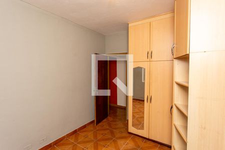 Casa à venda com 300m², 3 quartos e 4 vagas Casa à venda com 300m², 3 quartos e 4 vagasQuarto 2