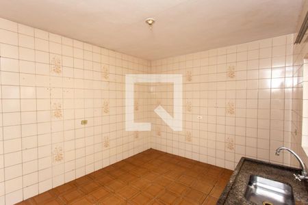 Casa à venda com 300m², 3 quartos e 4 vagas Casa à venda com 300m², 3 quartos e 4 vagasCozinha