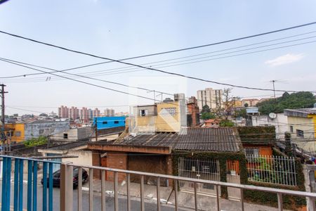 Casa à venda com 300m², 3 quartos e 4 vagas Casa à venda com 300m², 3 quartos e 4 vagasVaranda