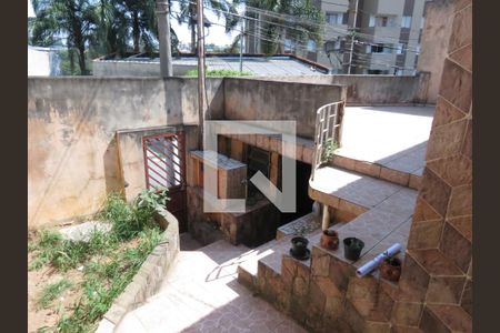 Casa à venda com 250m², 2 quartos e 2 vagasEntrada