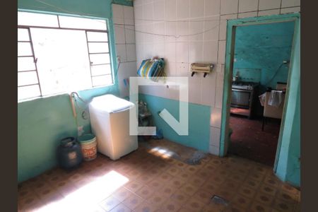 Casa à venda com 250m², 2 quartos e 2 vagasLavanderia