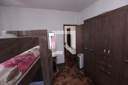 Quarto 2 de casa à venda com 3 quartos, 420m² em Inconfidentes, Contagem