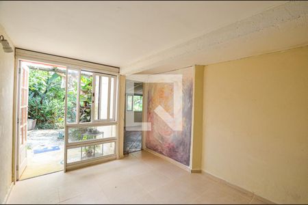 Sala de casa para alugar com 1 quarto, 70m² em Vila Progresso, Niterói