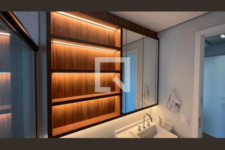 Apartamento para alugar com 70m², 2 quartos e 1 vaga Apartamento para alugar com 70m², 2 quartos e 1 vagaBanheiro da Suíte 1