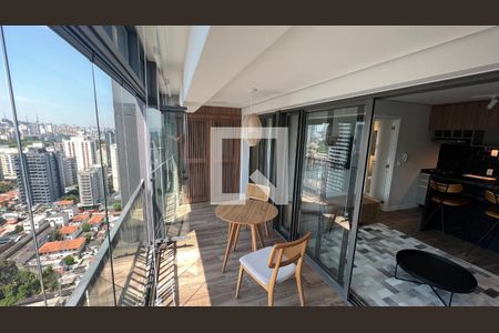 Apartamento para alugar com 70m², 2 quartos e 1 vaga Apartamento para alugar com 70m², 2 quartos e 1 vagaVaranda