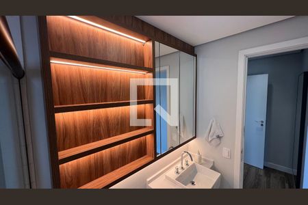 Apartamento para alugar com 70m², 2 quartos e 1 vaga Apartamento para alugar com 70m², 2 quartos e 1 vagaBanheiro da Suíte 1