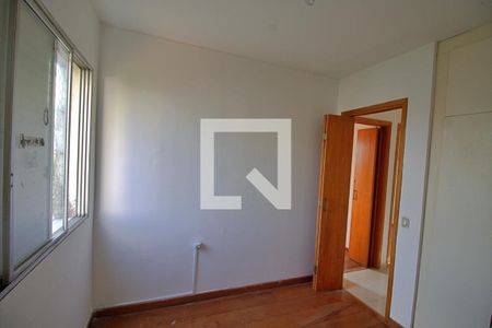 Apartamento à venda com 68m², 3 quartos e 2 vagasQuarto 3
