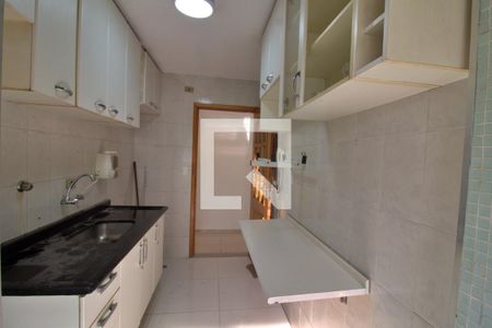 Apartamento à venda com 68m², 3 quartos e 2 vagasCozinha