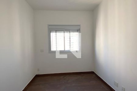 Quarto 2 de apartamento para alugar com 2 quartos, 52m² em Alphaville Empresarial, Barueri