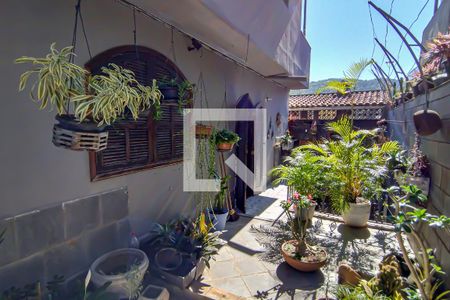 Casa de condomínio à venda com 290m², 4 quartos e 2 vagasjardim 2º andar