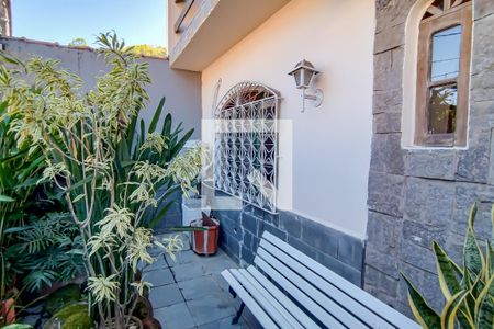 Casa de condomínio à venda com 290m², 4 quartos e 2 vagasÁrea Externa