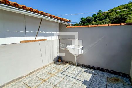 Casa de condomínio à venda com 290m², 4 quartos e 2 vagasterraço 3º andar