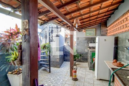 Casa de condomínio à venda com 290m², 4 quartos e 2 vagasarea gourmet 2º andar