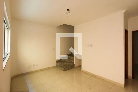 Sala de casa à venda com 2 quartos, 70m² em Água Rasa, São Paulo