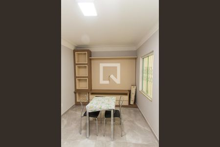 Sala   de casa à venda com 2 quartos, 99m² em Vila Santa Terezinha (zona Norte), São Paulo