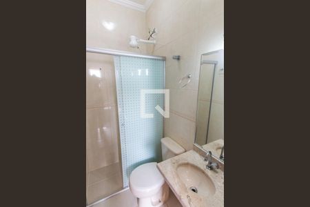 Casa à venda com 99m², 2 quartos e 2 vagasBanheiro da Suíte 2