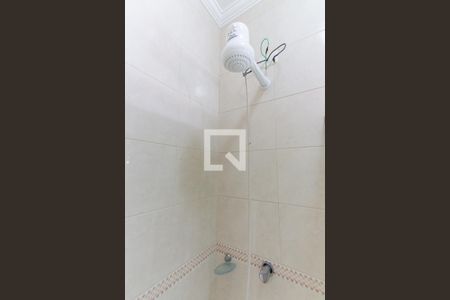 Casa à venda com 99m², 2 quartos e 2 vagasBanheiro da Suíte 2