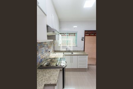Casa à venda com 99m², 2 quartos e 2 vagasCozinha