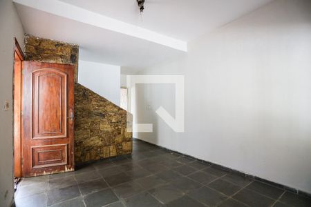 Sala  de casa para alugar com 3 quartos, 150m² em Jardim Lambreta, Cotia