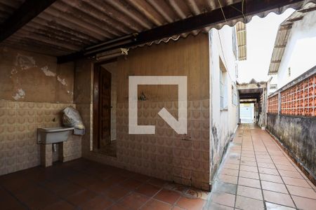 Casa para alugar com 150m², 3 quartos e 2 vagasÁrea de serviço / área gourmet / corredor lateral