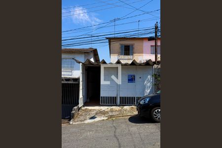 Casa para alugar com 150m², 3 quartos e 2 vagasPortão de entrada