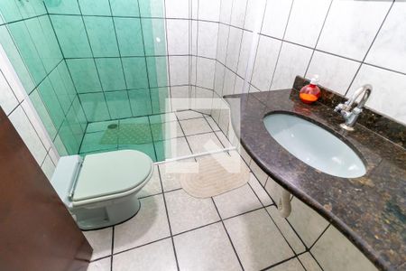 Casa à venda com 360m², 5 quartos e 3 vagasBanheiro 2