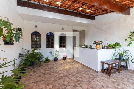 Casa à venda com 360m², 5 quartos e 3 vagasVaranda