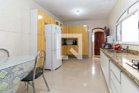 Casa à venda com 360m², 5 quartos e 3 vagasCozinha