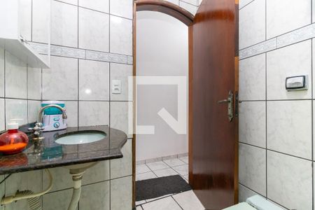 Casa à venda com 360m², 5 quartos e 3 vagasBanheiro 2