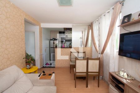 Sala de apartamento à venda com 2 quartos, 44m² em Califórnia, Belo Horizonte