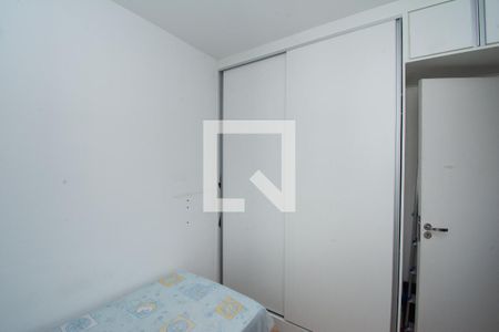 Quarto 2 de apartamento à venda com 2 quartos, 44m² em Califórnia, Belo Horizonte