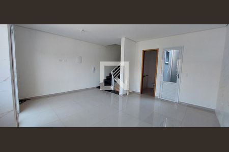 Sala de casa à venda com 2 quartos, 115m² em Jardim Ocara, Santo André