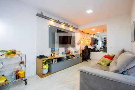 Sala de TV de apartamento para alugar com 2 quartos, 80m² em Jardim Stella, Santo André