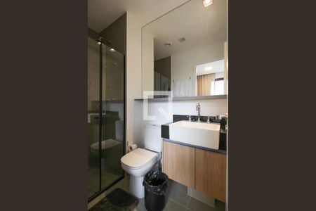 Banheiro de kitnet/studio para alugar com 1 quarto, 44m² em Vila Olímpia, São Paulo