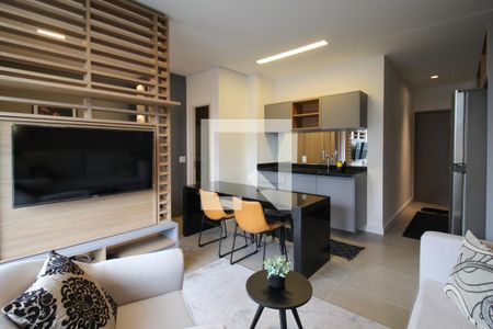 Sala de kitnet/studio para alugar com 1 quarto, 44m² em Vila Olímpia, São Paulo