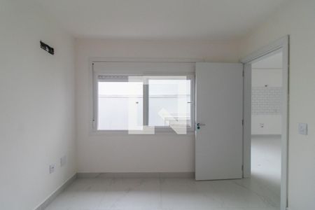 Quarto 1 de casa de condomínio para alugar com 2 quartos, 102m² em Aberta dos Morros, Porto Alegre