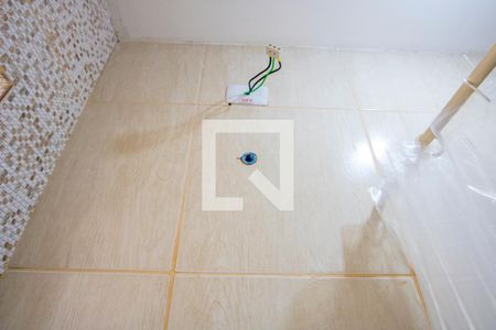 Banheiro de apartamento para alugar com 1 quarto, 30m² em Jardim Ocara, Santo André
