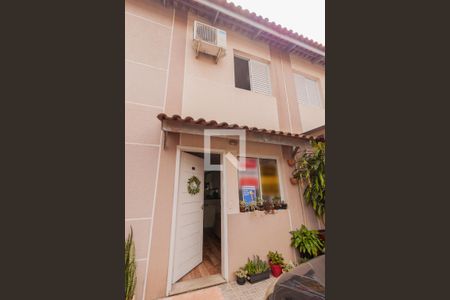 Casa à venda com 85m², 2 quartos e 1 vaga Casa à venda com 85m², 2 quartos e 1 vagaPlaca