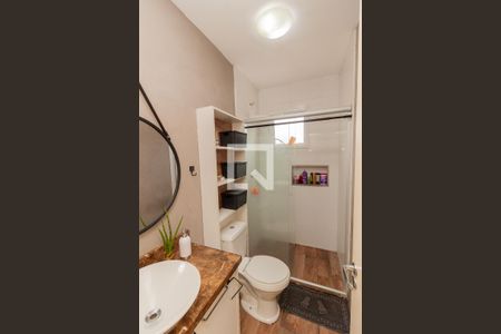 Casa à venda com 85m², 2 quartos e 1 vaga Casa à venda com 85m², 2 quartos e 1 vagaBanheiro