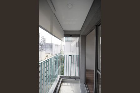 Varanda de kitnet/studio para alugar com 1 quarto, 26m² em Liberdade, São Paulo