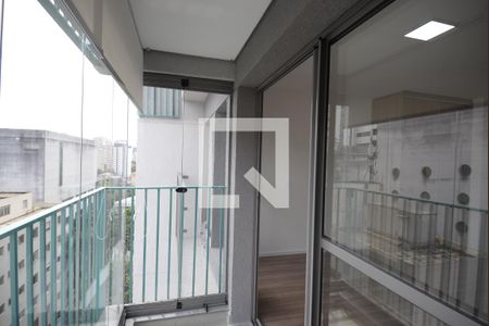 Varanda de kitnet/studio para alugar com 1 quarto, 26m² em Liberdade, São Paulo