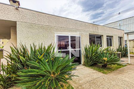 Apartamento para alugar com 48m², 2 quartos e 1 vaga Apartamento para alugar com 48m², 2 quartos e 1 vagaÁrea comum - Salão de festas