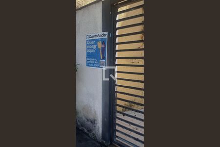 Casa à venda com 200m², 4 quartos e 2 vagasFachada - placa instalada