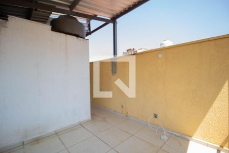 Casa à venda com 200m², 4 quartos e 2 vagasTerraço